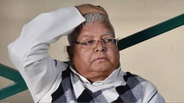 Bihar: भैंस पर चढ़कर 'खास समर्थक' पहुंचे लालू से मिलने, कहा, 'सीबीआई कर रही परेशान' Bihar: भैंस पर चढ़कर 'खास समर्थक' पहुंचे लालू से मिलने, कहा, 'सीबीआई कर रही परेशान'