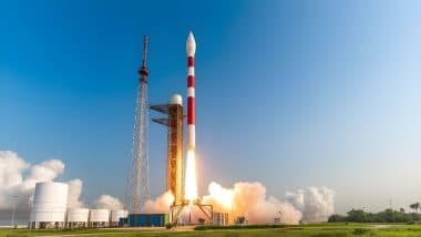 NASA-ISRO Radar Satellite: рдирд╛рд╕рд╛-рдЗрд╕рд░реЛ рдХрд╛ рд░рдбрд╛рд░ рд╕реИрдЯреЗрд▓рд╛рдЗрдЯ рдЕрдЧрд▓реЗ рдорд╣реАрдиреЗ рд╣реЛрдЧрд╛ рд▓реЙрдиреНрдЪ, рдЬрд▓рд╡рд╛рдпреБ рдкрд░рд┐рд╡рд░реНрддрди рдкрд░ рд░рдЦреА рдЬрд╛рдПрдЧреА рдирдЬрд░