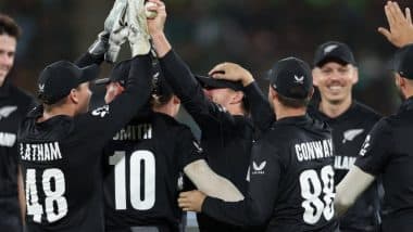 New Zealand vs Pakistan, 2nd ODI Match Video Highlights: दूसरे वनडे में न्यूजीलैंड ने पाकिस्तान को 84 रनों से रौंदा, बेन सियर्स ने चटकाए पांच विकेट; यहां देखें NZ बना PAK मैच का पूरा हाइलाइट्स